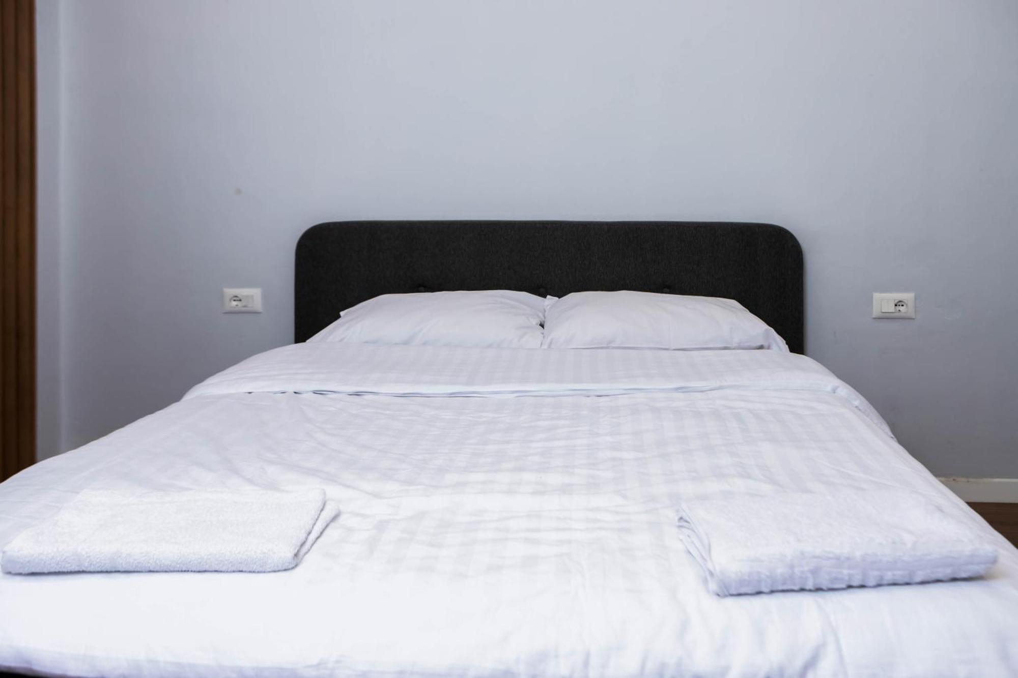 Be Solei Studio Apartments Sol 1 Tirana Exterior photo